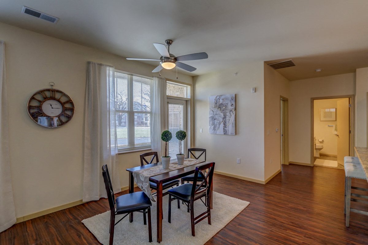 Gallery Photo 15